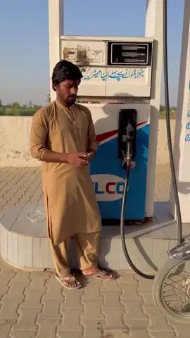 #foryou #foryoupage #fyp #viraltiktok #comedyindia #funnyvideos #grow #100k #entertainment #viral #unfreezemyaccount @TiktokPakistanOfficial 