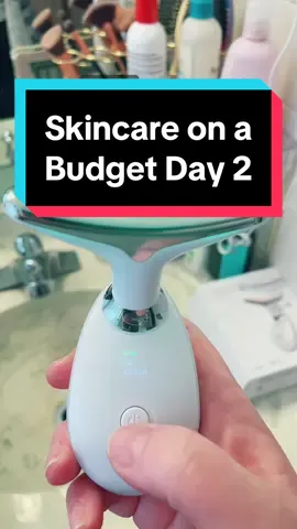 Affordable skincare routine day 2👏👏👏 #BeautyTok #facemassager #guashatutorial #budget #skincareroutinetips #redlighttherapy #doublechin #doublechinhacks #skincare #makeuptok #lymphaticdrainage #lymphaticdrainagemassage 