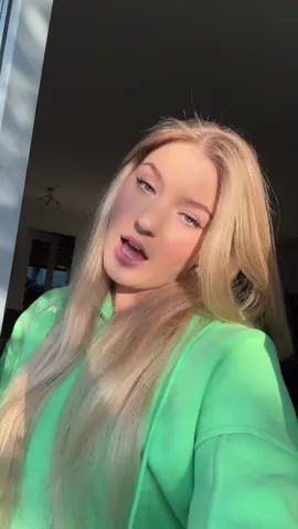 👀