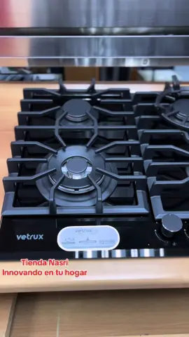 #CapCut  * Encendido Eléctrico • Parrillas de Hierro Colado • Perillas metálicas • Valvulas de Seguridad • Obsequio Porta Wok * Quemadores SABAF *1 Kit Extra de Accesorios para Conversión a Gas natural. #vetrux #caracas #venezuela #viral 