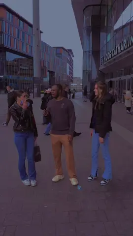 Wat vind je de mooiste en lelijkste talen ? #nederland #nederlands #straatinterview #straatinterviews #foryouuuuuuuuuuuuuuuuuuuuuuuuuu #foryoupageeeeeeeeeee #arabic #arabish #اكسبلورexplore #trend #trending #viral #ibrah_khalil #ibrahkhaliltv #ibotv #taal 