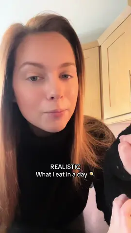 REALISTIC What I eat in a day 🍳 #whatieatinaday #dayinthelife #Foodie #FoodTok 