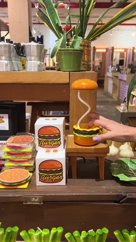 Ladies and gentlemen… ✨her✨ 🍔⭐️ Find all the best #ThingsThatLookLikeOtherThings at FRIENDS NYC 📲🛍️💕🍔 #noveltygift #homedecor #maximalistinteriors #eclectichome #fakefood 
