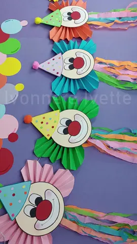 Guirnalda de Payasitos #diadelniño #manualidades #AprendeEnTikTok #manualidadesdepapel 