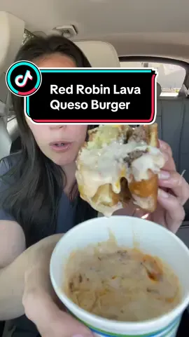 Hard for anything with queso to be bad #redrobin #burger #cheeseburger #mukbang #foodreview #fastfood #eatingshow #eatingvideo 