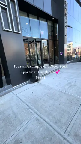Since yall think $1500 is alot for 1 bdr apartment, let me show you what you get in NY for 2x the price 😂😂 bet y’all wont bother me now! #dayinmylife #newyorkapartments #houstonapartments #influencers 