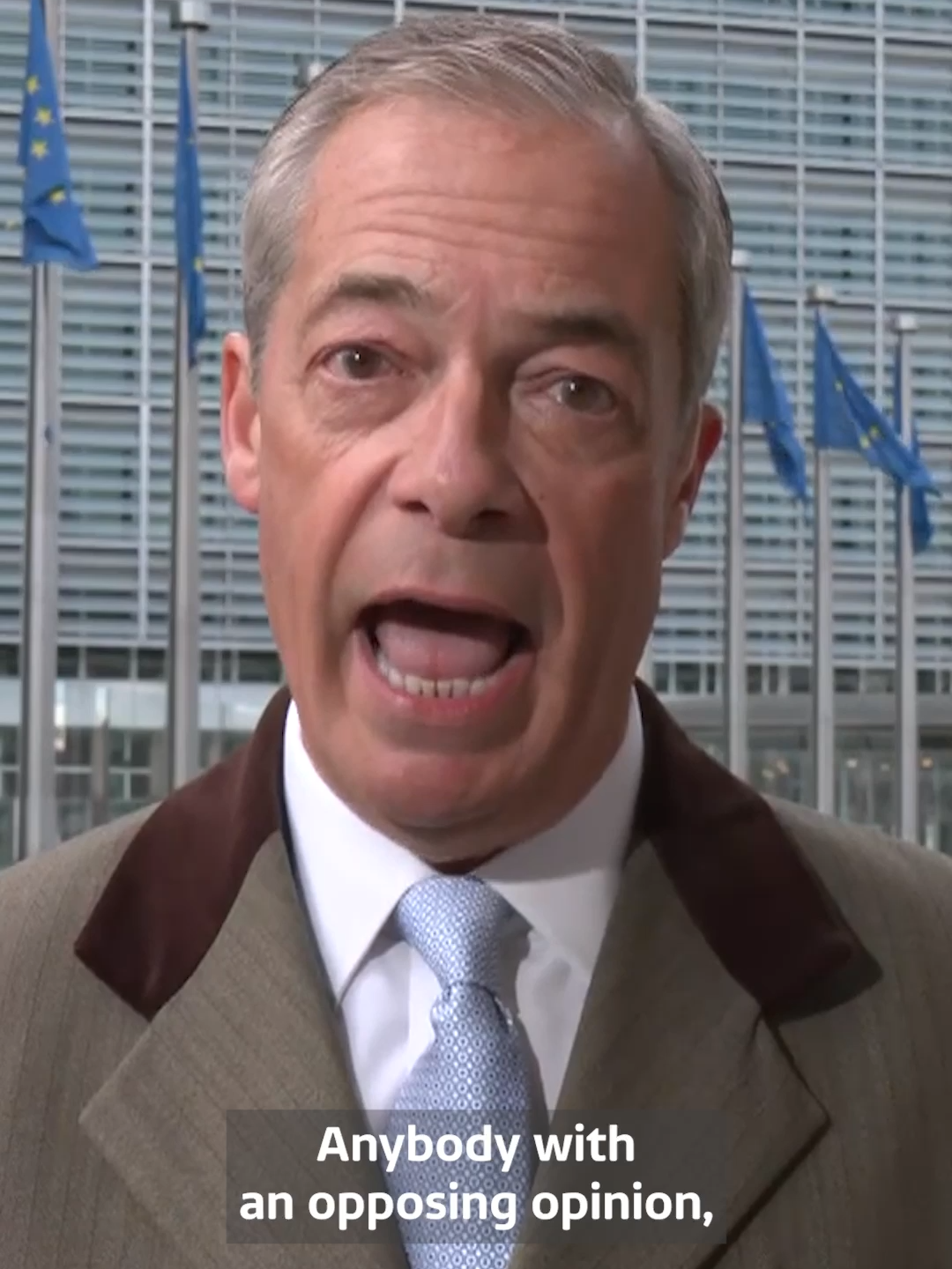 Brussels police were ordered to shut down a conference for right-wing politicians, including Brexiteer Nigel Farage. Nigel Farage says this exposes 'what this European political project is all about, if you don't agree you're mad or bad.' #nigelfarage #brexit #brussels