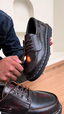 Cara perawatan sepatu yang basic, coba deh! #sepatukulit #sepatukulitasli #sepatukulitpria #azcostfootwear #loafersshoes #walkwithazcost #anakskena #fypage 