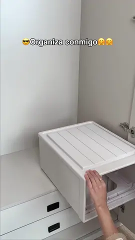 ¡Atención organizadores de hogar y dueños de dormitorio! ¡Mira esta increíble caja de almacenamiento sin instalación para ropa en Temu! Con su diseño inteligente y apilable, esta caja de almacenamiento es perfecta para organizar tu ropa interior y ahorrar espacio en el armario, en el dormitorio, y en el hogar. ¡¡¡Es gratis en la app de TEMU para los nuevos usuarios!!! ¡Haz clic ahora en Temu y convierte el almacenamiento en un juego fácil y divertido!