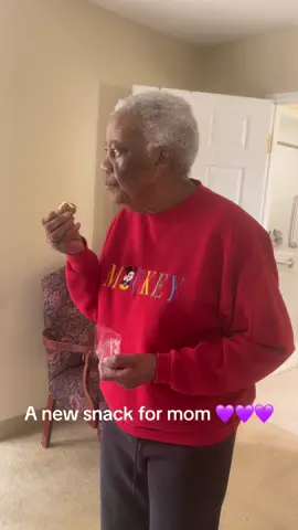 I had a short and sweet visit with mom. Mom is not always verbal but when she is she says the sweetest things. #ilovemymom #familyiseverything #takingcareofmom #livingwithalzheimers #memorycare #alzheimersawareness #alzheimersucks #caregiver #caregiversupport #caregiversoftiktok #alzheimerscaregiver #alzheimersassociation #alzheimerscaregiving #caringformom 