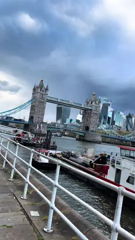 #london #uk #travel #blogger #Vlog #londonlife 
