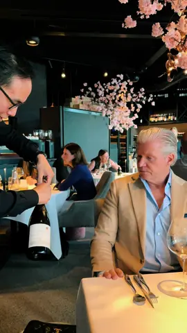 El vino vuelve a ser excelente.