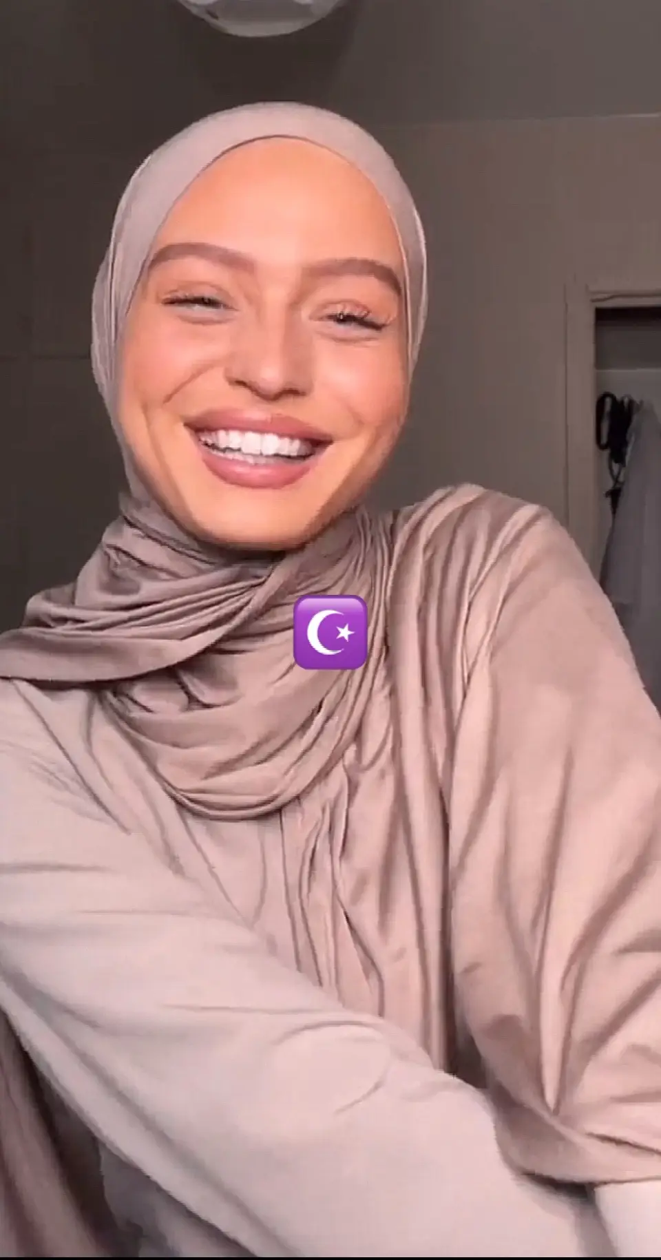 Christian girl becomes muslim🤗☪️