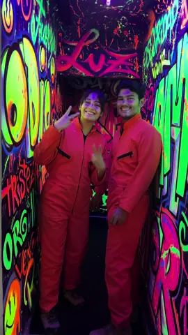 @Breaking Emotions es un lugar maravilloso, nos encantó esta experiencia #callofduty #viral #trend #influencers #calicolombia🇨🇴 #colombia🇨🇴 #plandeparejas #planpados 