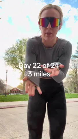 Day 22 of 24!! Quick three miles this mornin before work #halfmarathontraining #halfmarathon #training #Running #slcmarathon #firsthalfmarathon  