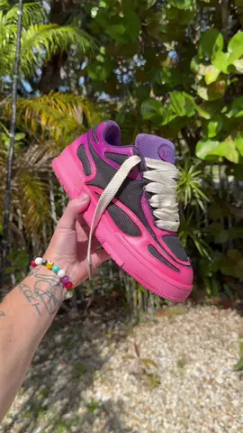 Did I save them? #shoes #kicks #kizo #custom #DIY #sneakerhead #ombre #art 