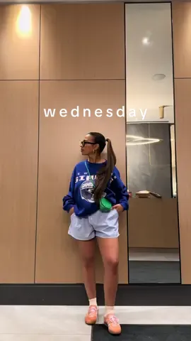 i’ll forever be a comfy fit girl, just gotta know your style 🥲💚💙 #adidasgazelle #OOTD #wednesdayoutfitinspiration #outfit #outfitinspo #ootdstyle #personalstyle 