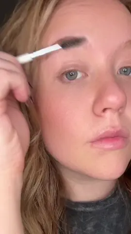 @tatbrow #makeup #makeuptok #makeuptiktok #eyebrowsonfleek  