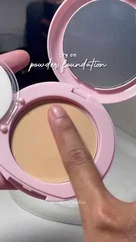 ringan banget bedaknya! #makeup  Aku pakai shade medium neutral ya  #roseallday #powderfoundation 