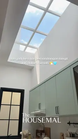 Kitchen Skylight Detail:  • Dimensi: kurang lebih 5 x 1.2m (dibuat miring) • Besi hollo galvanis: 4 x 4 cm • Tempered Glass: 8 mm • Cat besi warna putih • Budget: 7.000.000  Notes: Skylight dapur juga sudah dilapisi kaca film 20% yang berfungsi untuk meredam panas & menangkal sinar UV. Nama vendornya Reflecto.  #kitchen #kitcheninspiration #kitcheninspo #kitchendesign #dapur #dapurestetik #dapurminimalis #rumahminimalis #rumah #fypppppppppppppppppppppppppppppp 