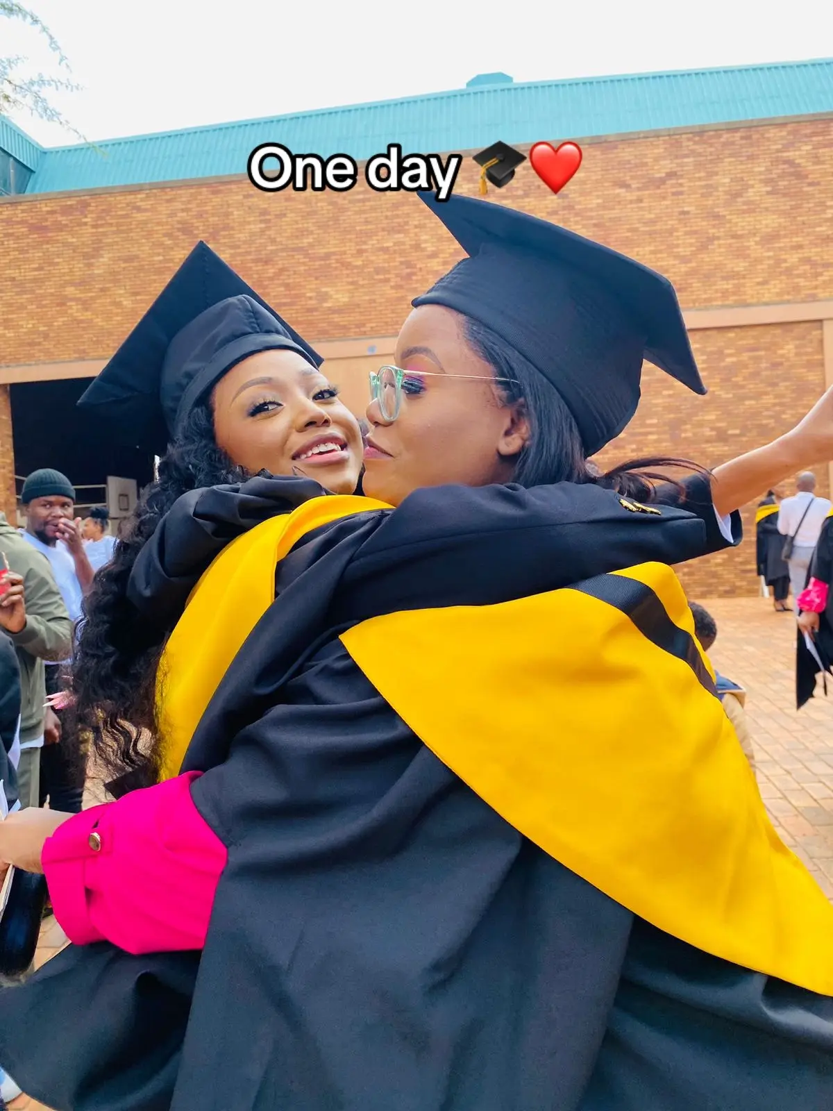 @khoza_thulaganyo 🥺🎓❤️ Goat 