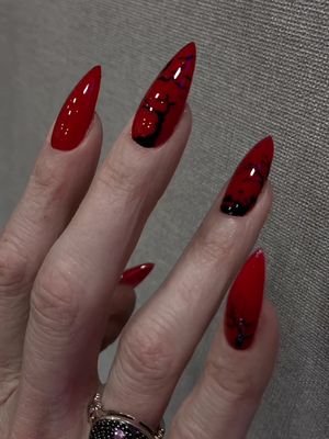 #odessanails #nailsodessa #odessa #odessatiktok #nails #nails💅 #nailsdesign #stamping #rednails #наращиваниеногтей #наращиваниеногтейодесса #nailextension #gothicnails 