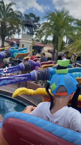 All items plus more recommendations linked in my amazon storefront in my bio! #disneytravelagent #disneyworld #disneycontentcreator #disneytravelplanner #disneymom #disneyfood #disneyhacks #disneytips  @The_Royal_Experience 