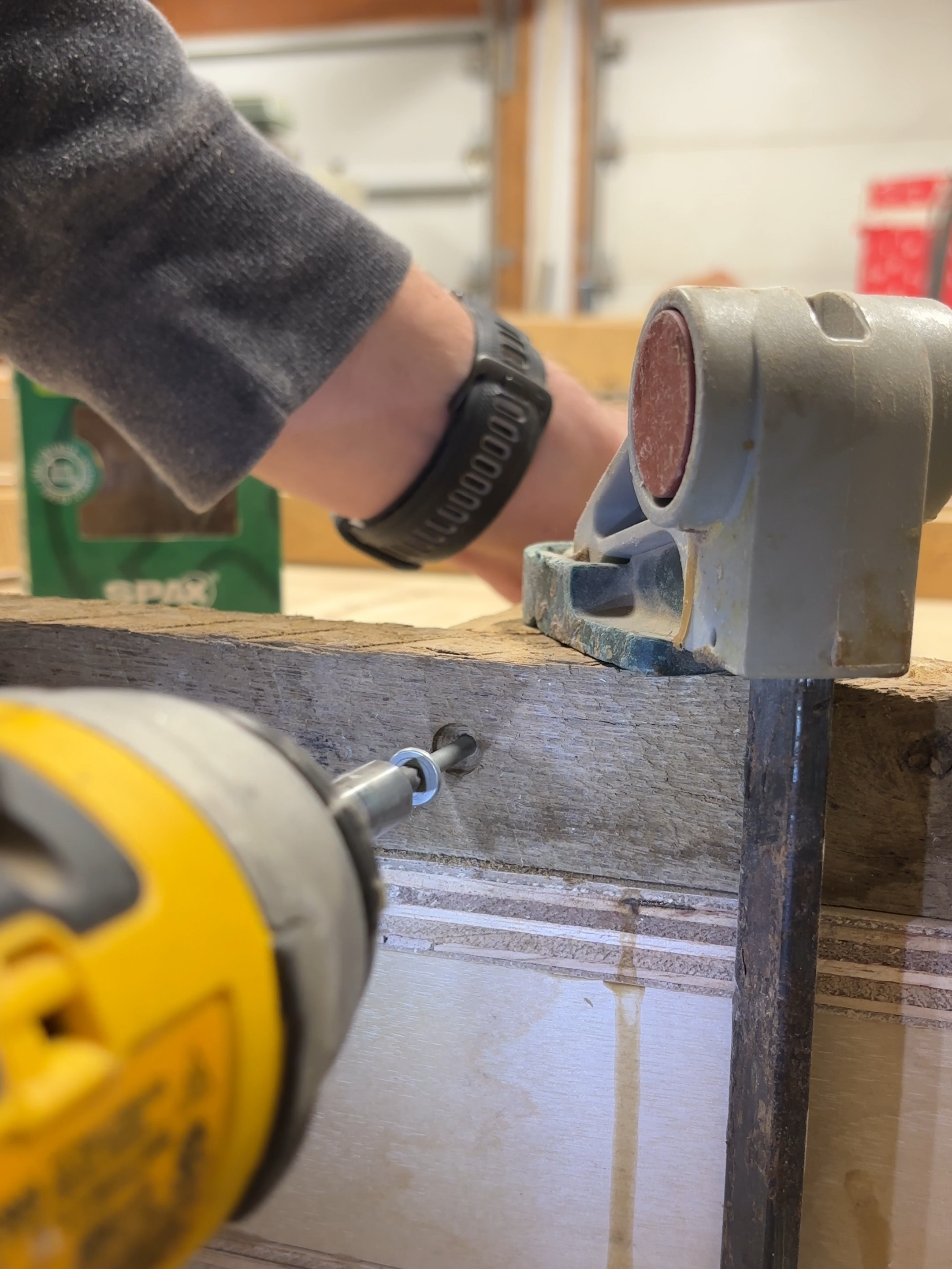 Meet @joshuahtaylorwoodworks, a talented, self-taught woodworker and D1 cross country athlete at @universityoftoledo! 🚀 “SPAX products have been instrumental in bringing my creative visions to life.” 🙌 Stay tuned for more from Joshuah! #SPAX #constructiontok #buildingtok #contractorlife #greenbox #SPAXcrew #woodworking #ladder