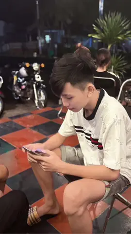 có phải em đang mơ về ai🥺#xuhuong #xhhhhhhhhhhhhhhhhhhhhhhh #vanhau #chiyeuminhem #yt #ytb 
