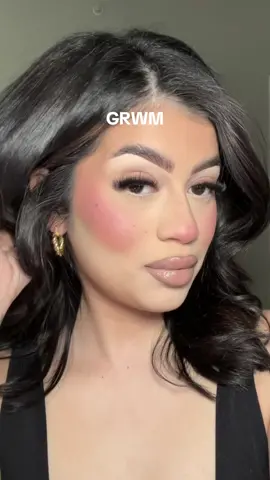 this was my first time using the patrick ta blush duo in Shes A Doll and im obsessed! 🥰😫😍💕   #makeup #fyp #grwmmakeup  foundation @Charlotte Tilbury  concealer (oat) @Hourglass Cosmetics  concealer (175w) @Fenty Beauty  cream bronzer (light) @makeupbymario blush duo (shes a doll) @patrick ta  setting powder (peach pie) @Huda Beauty   brightening powder @essence cosmetics  bronzer (shady biz) @fentybeauty  lip liner (endless cacao) @makeupforever lip cream (cairo) @NYX Professional Makeup  lip gloss plump (cherry blossom) @tartecosmetics 