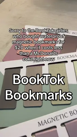 The last set of bookmarks i’ll ever need to purchase ✨📖 #BookTok #acotar #acourtofthornsandroses #bookworm #bookclub #bookclubrecs #bookrecommendations #bookmarks #bookshelf #tiktokshop #tiktokdeals #fypage #fypシ゚viral 