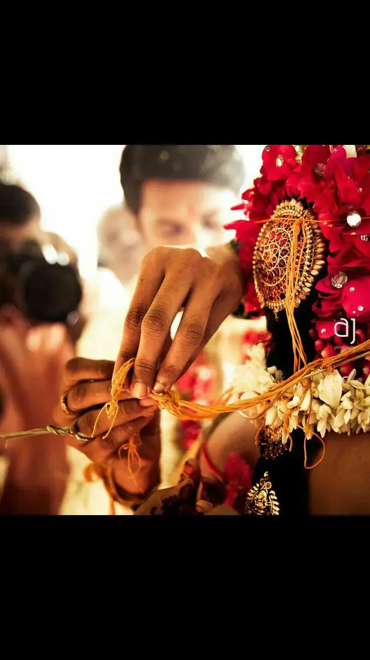 💛💛💛 #Love #lovestory #tamilstatus #song #tamil #status #husband #wife #💛 #tiktok #tiktokindia #fypシ #CapCut 