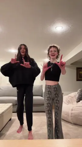 We haven’t hit a dance in a minute🤪🤩 @ABBY RUSSELL 