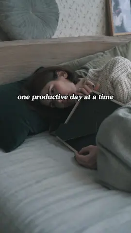 One productive day at a time! #riseabovejourney #inspiration 