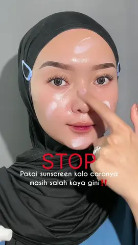 Hayoh ngakuu siapa yg cara pake sunscreennya masih salah kaya gini??? Plisss stop yaa, yuk biasain pake cara yg tepat👌🏻 #sunscreen #sunscreenreview #unitary #skincare 