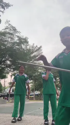 nổi hứng :)) #@Trân Lê #xh #tiktokviral #xuhuongtiktok 