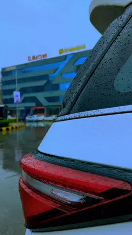 Happy Rainy day ❤️ rainy Capital Islamabad ❤️ #ghoomopakistan #foryou #islamabad_beauty03 #foryoupage #fyp #viralvideo #islamabad #rain #weather 