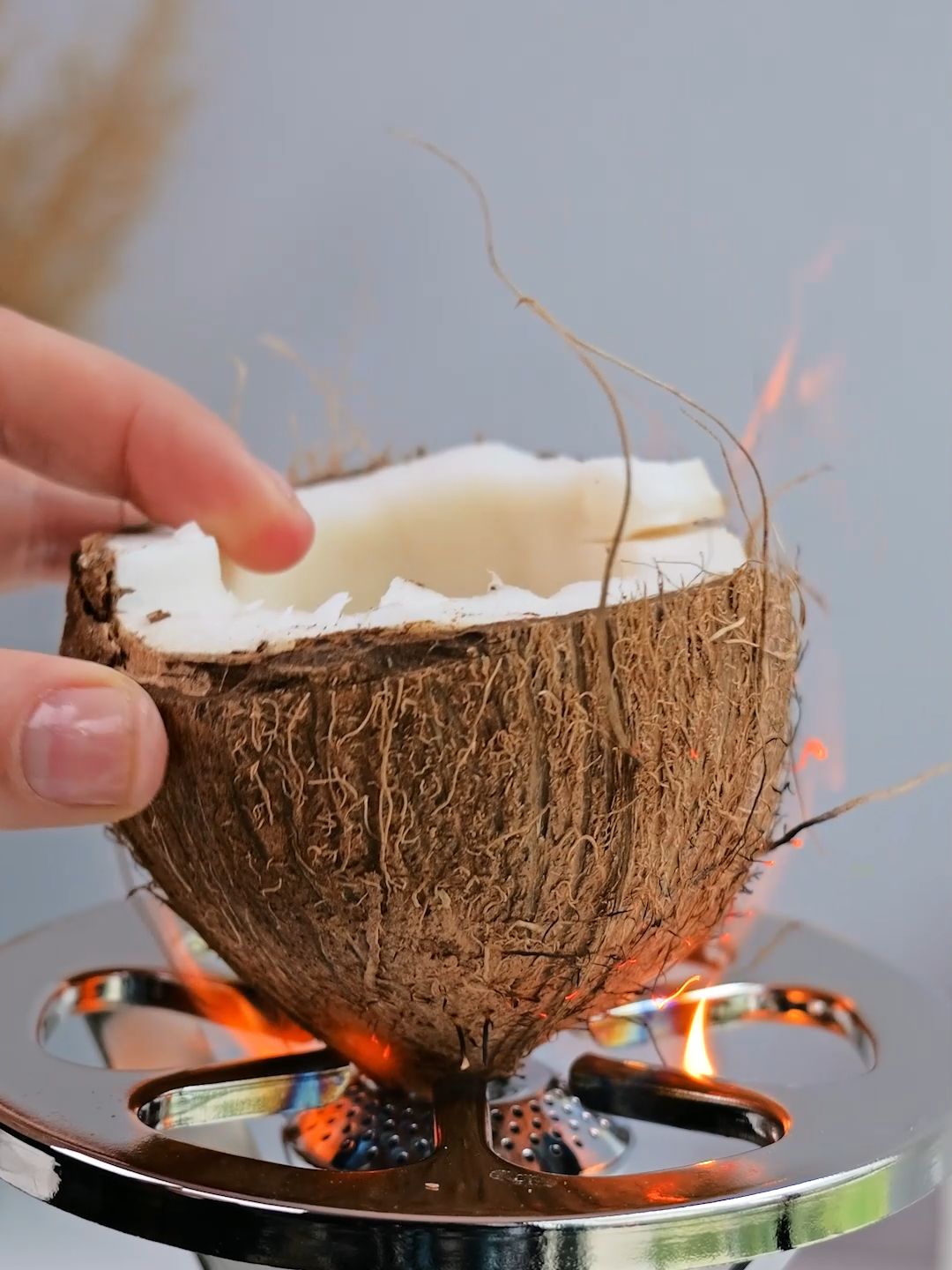 How to make shredded coconut from scratch! 🥥😋