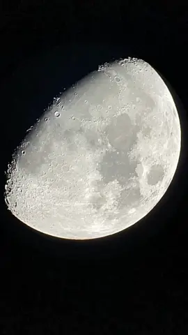 moon🌕 ISS 🧐🧐#moon #zoom #vairal #foruyou #fouryoupage 