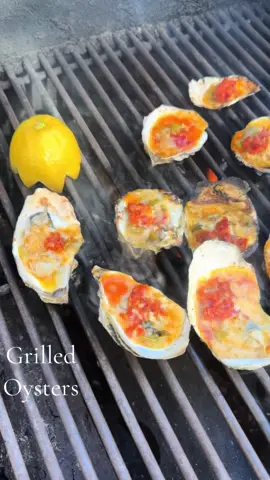 GRILLED OYSTERS 🦪🍸 Garlic, Shallots, White Wine, Lemon, Butter, Calabrian Chili & Love 🔥 #grilledoysters #oysters #maryland  #Summer #grill #grilled #chef #Love #apps #2024 #fyp #fy 