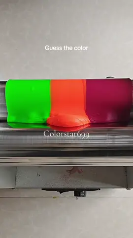 Brown or caramel,purple or chocolate.How many times you guessed right?#satisfying #relaxing #viral #colormixing #guessthecolor #oddlysatisfying #tiktokviral #fyp 