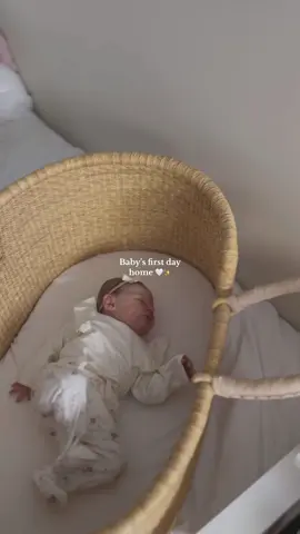 My forever newborn ✨ For entertainment purposes only! 🤍 Sweet Valley girls first day in her new home ☁️ #aesthetic #reborn #reboncomunity #reborndoll #reborncollector #babyaesthetic #rebornbaby #neutralbaby #fypシ #newborn #babyclothes #grwm 