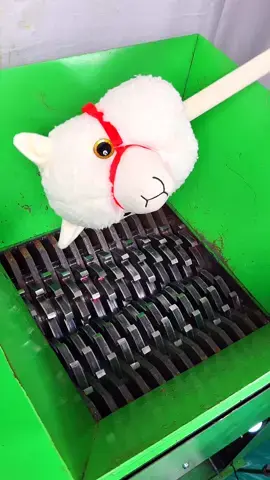 #asmrsounds #ASMR #asmrvideo #satisfying #shreddermachine #oddlysatisfying #asmrtiktoks #satisfyingvideo 