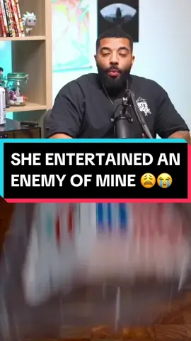 She entertained an enemy of mine 🤣😂🤣 #shxtsngigspodcast #shxtsngigs #podcastclips #shxtsngigsclips 