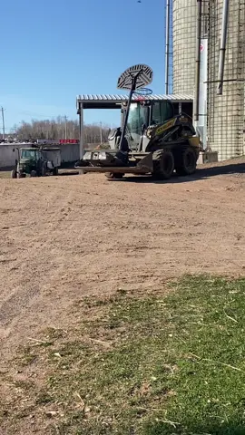 Got the basketball net out today! #the_beef_boys #farmlife #farming #youthinagriculture #farm #farmer #speedislife #fyp #foryoupage #fypシ゚viral #new #trend #tiktok #fypシ゚viral #farmlifeisthebestlife #dairy #farmtok #childhood #raisedonafarm #song #basketball 