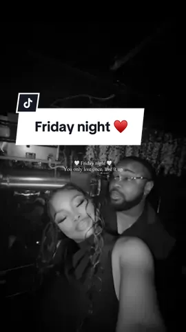 Friday night with my boo thing ♥️ #fridaynight #coupledayout #mytwin #mytwins #livinglifetothefullest 