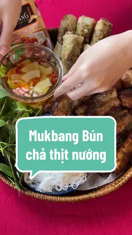 Mukbang Bún chả thịt nướng 🤤#angithuongoi #mukbang #chinsu #xotchinsu #xottienloi #thitnuongbuncha #xotthitnuongbuncha #xuhuongtiktok #ancungtiktok #longervideos #vtvcab 