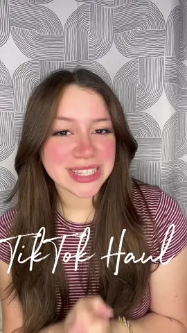 Estoy se ha vuelto una serie 🤭✨🫰🏻 #haul #tiktokhaul #bags #keychain #makeup #totebag #totebagaesthetic 