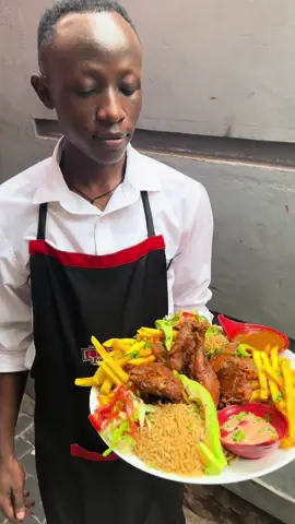 Enjoy this chicken platter for two at ours😋😋 #RahimFoods #bestrestaurant #ugandatiktok🇺🇬 #uganda🇺🇬 #Kampala #AfricanFood #eastafrica #lusaniya 