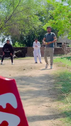 Ball bach gia 😅 #foryou #hammad_maken 